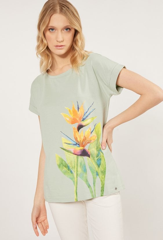 T-shirt z kwiatowym motywem