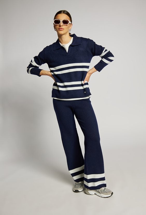 Sweter damski w paski