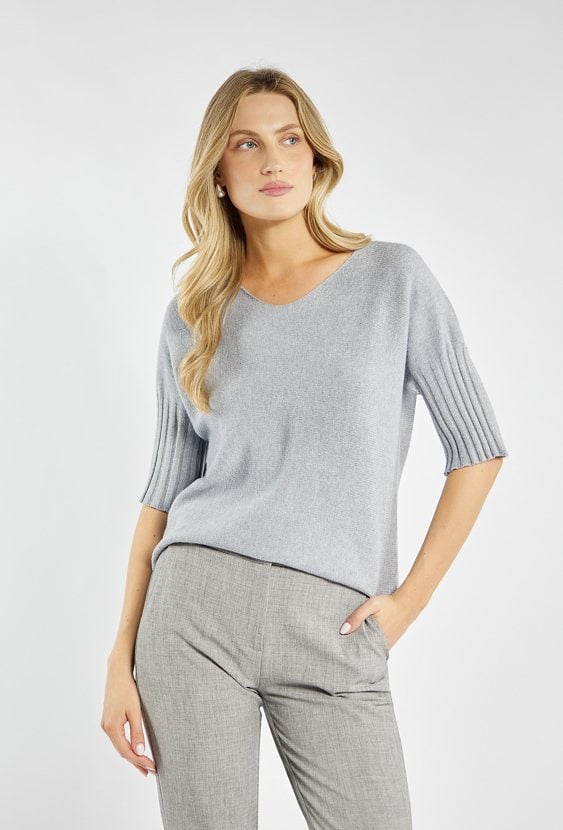 Damski sweter z wiskozą