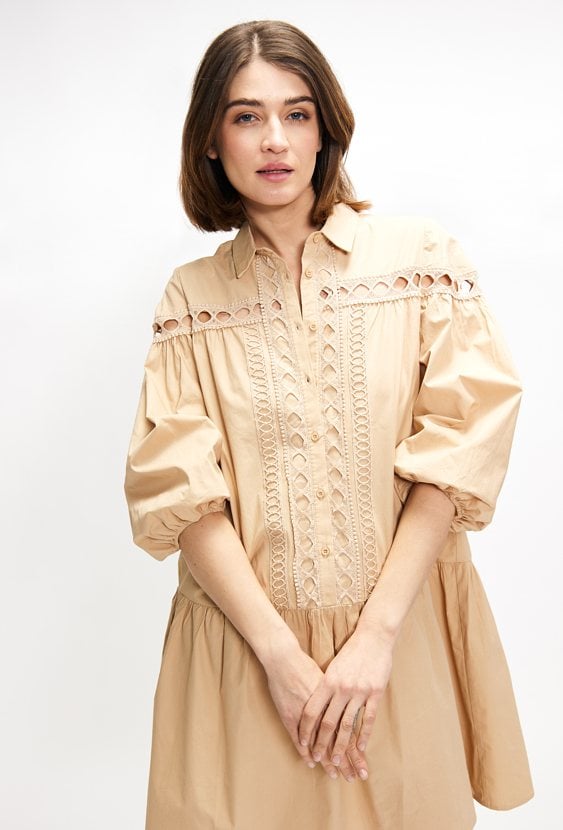 Ażurowa sukienka mini