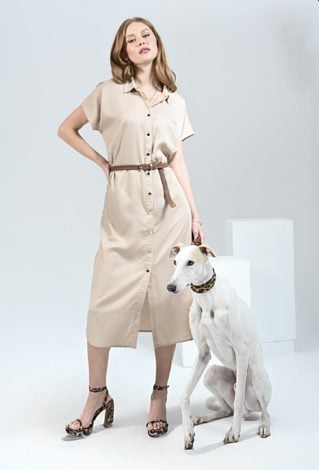 Beżowa szmizjerka z lyocellu