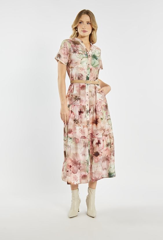Sukienka w kwiatowy wzór
