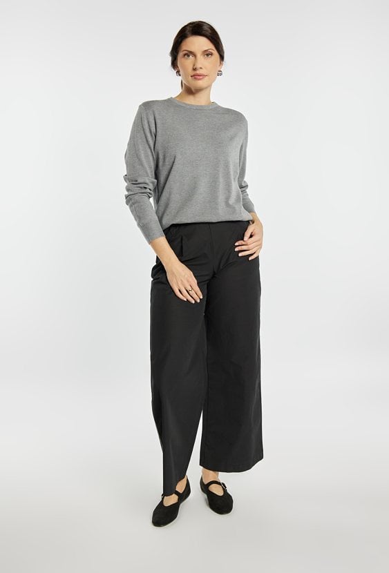 Gładki sweter damski
