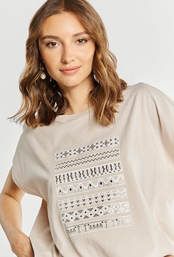 T-shirt damski z nadrukiem