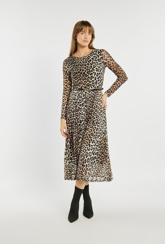 Sukienka z plisowanym dołem