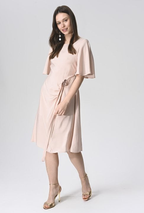 Wiskozowa sukienka z różą