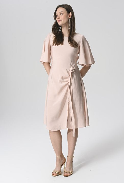 Wiskozowa sukienka z różą