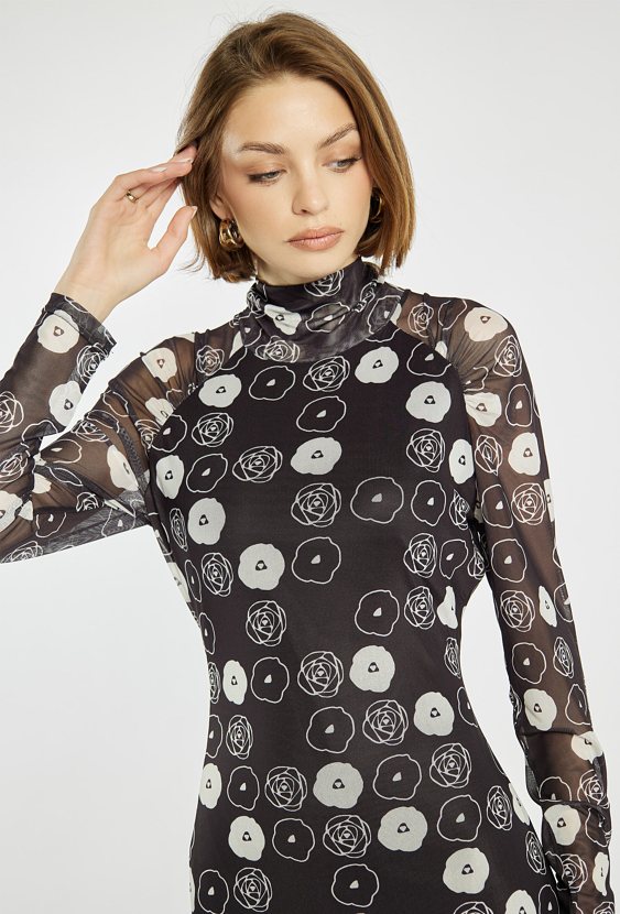 Sukienka z wzorem midi