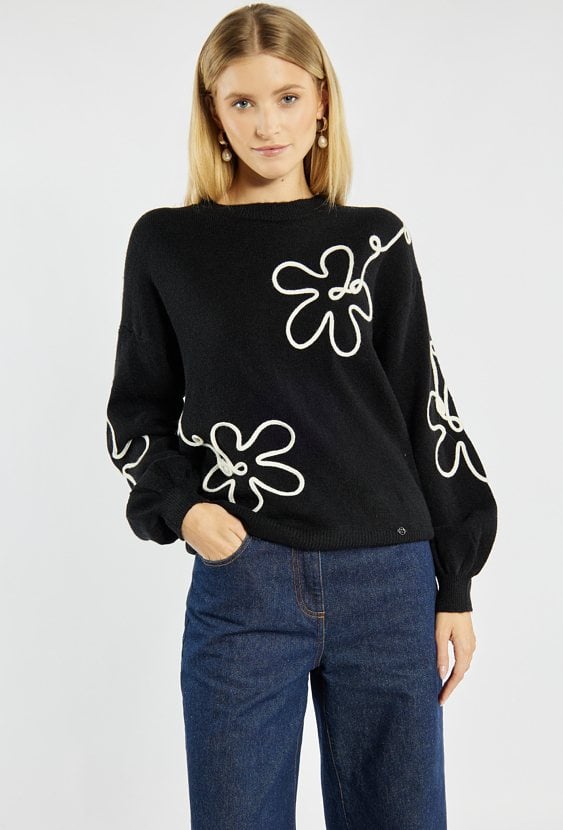 Sweter z motywem kwiatowym