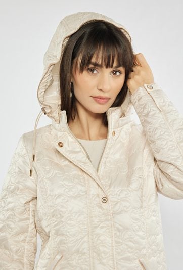 Kurtka z ozdobnym pikowaniem