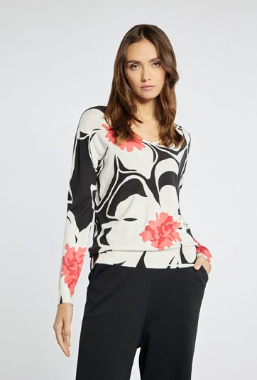 Wzorzysty sweter damski