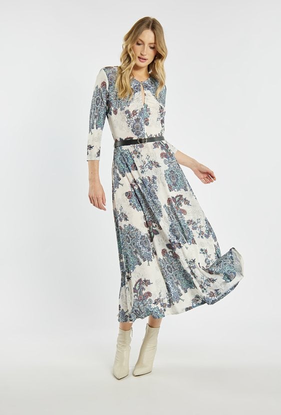 Sukienka midi z paskiem