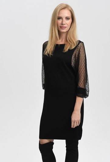 Dzianinowa sukienka z transparentnym rękawem