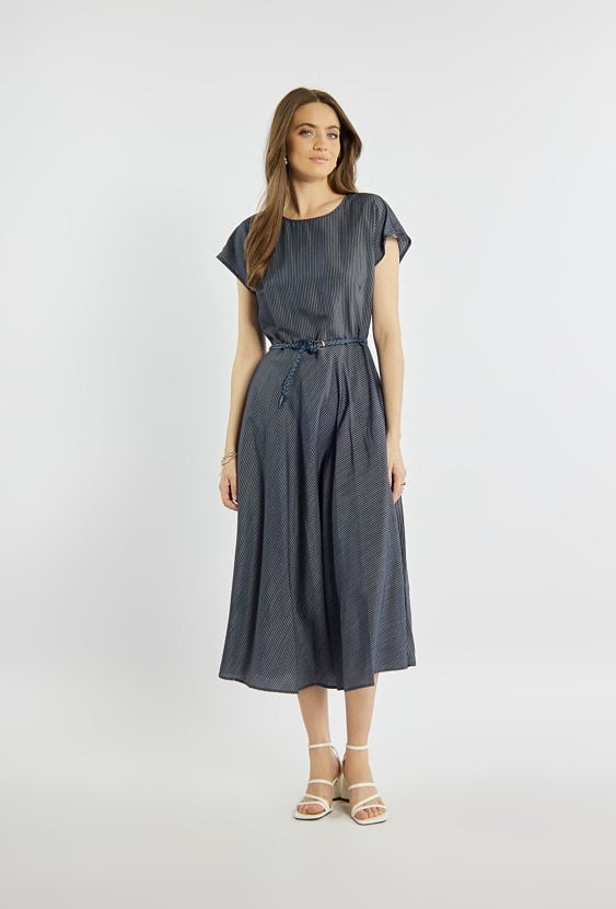 Lekka sukienka z wiskozy