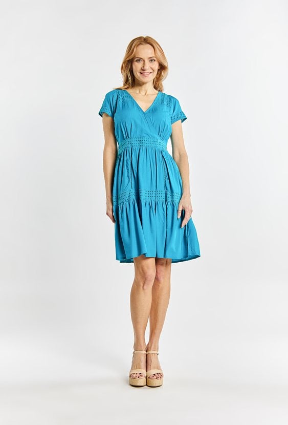 Sukienka z dekoltem kopertowym