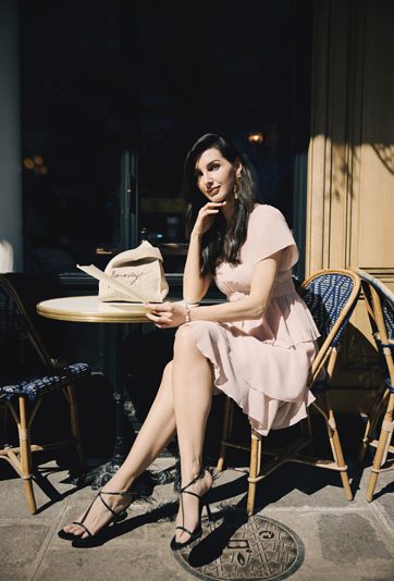 Romantyczna sukienka z falbanami