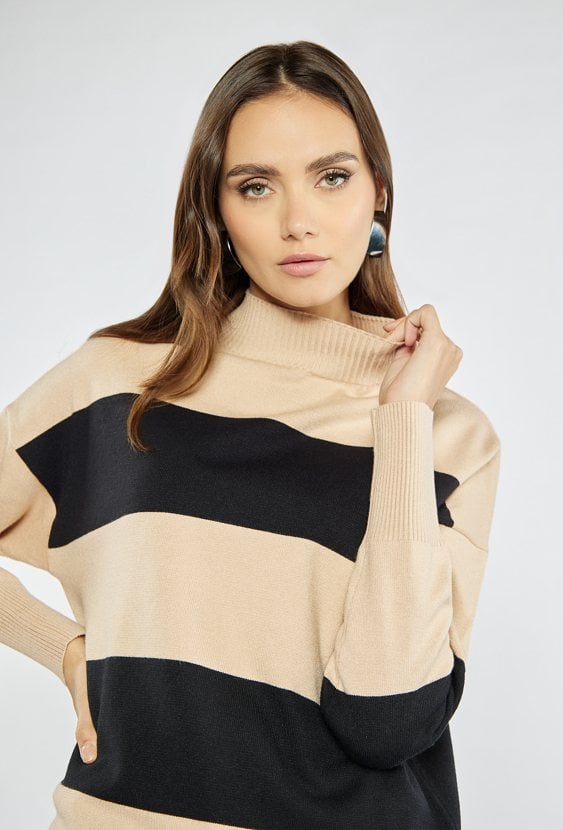 Stylowy sweter damski