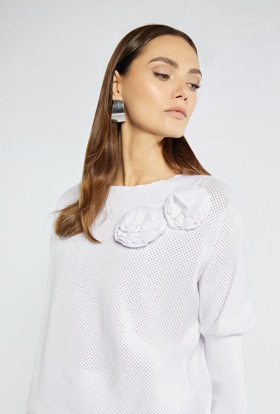 Sweter damski z kwiatami 3D