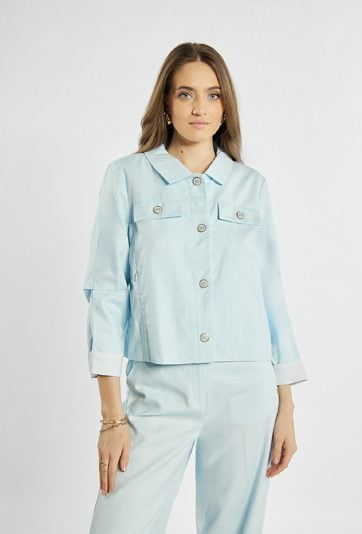 Jasnoniebieska kurtka