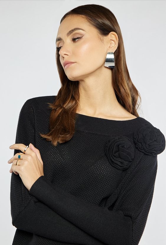 Sweter damski z kwiatami 3D