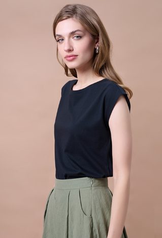 Gładki T-shirt w czarnym kolorze