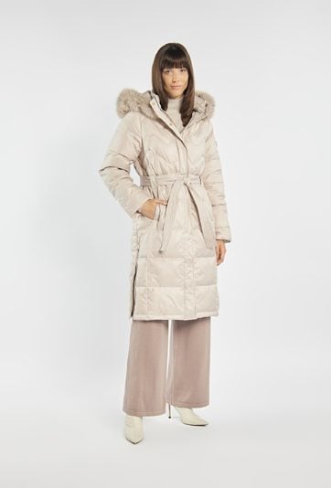 Puchowy płaszcz z wiązaniem