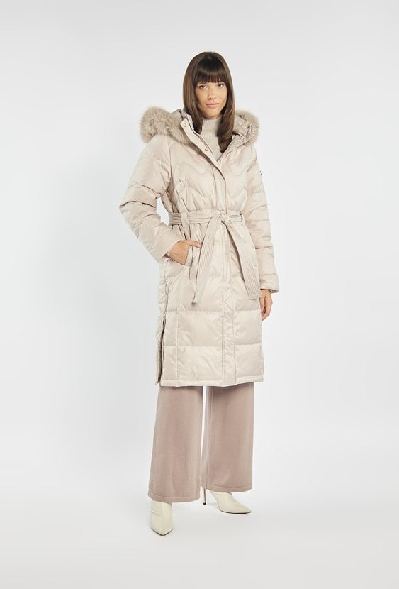 Puchowy płaszcz z wiązaniem
