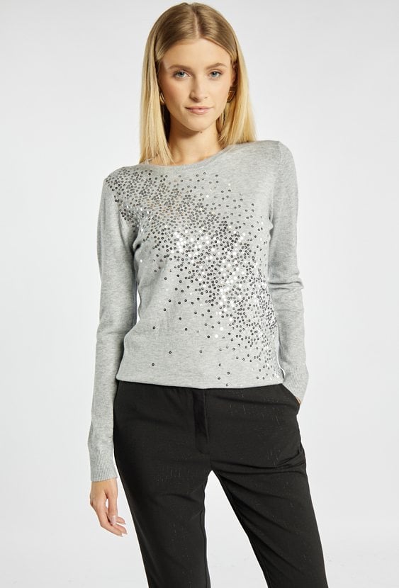 Sweter z cekinami
