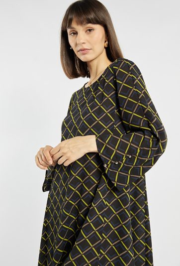 Sukienka o luźnym kroju