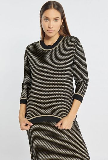 Sweter z połyskującym wzorem