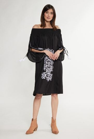 Sukienka damska z ciekawym wzorem