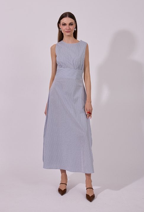 Sukienka maxi z wiązaniem