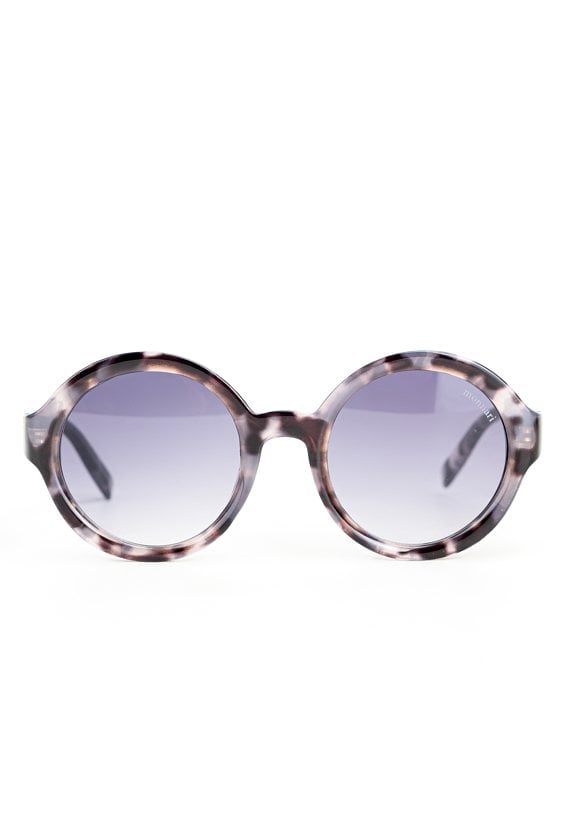 Okulary przeciwsłoneczne w retro stylu