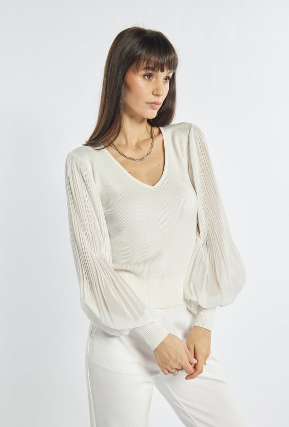 Sweter damski z bufiastymi rękawami