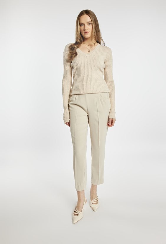 Dopasowany sweter damski
