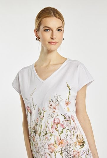 T-shirt z kwiatowym wzorem