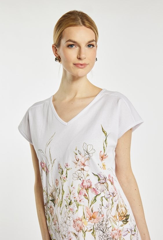 T-shirt z kwiatowym wzorem