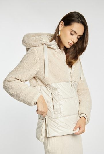 Kurtka damska z kapturem