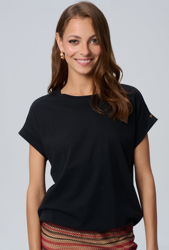 Czarny bawełniany t-shirt
