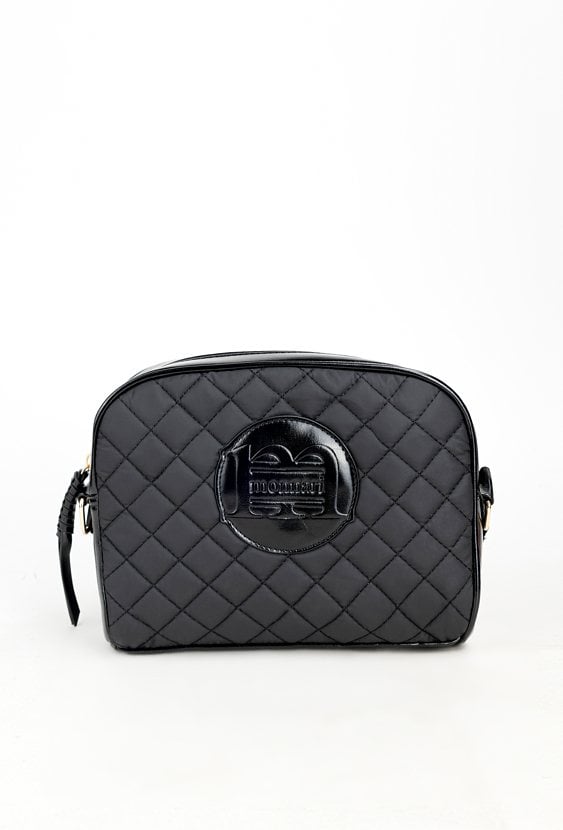 Pikowana torebka na pasku