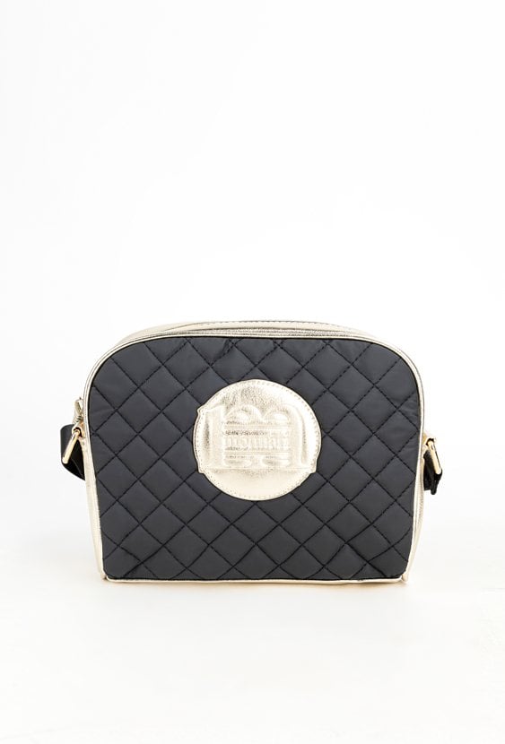 Pikowana torebka na pasku