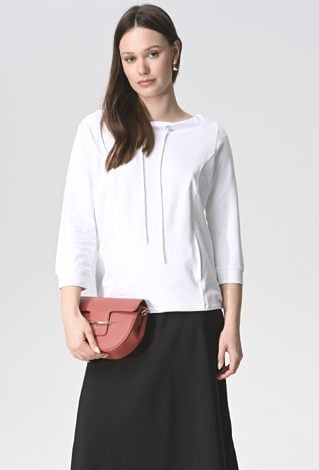 Biała bluza ze sznurkiem przy dekolcie