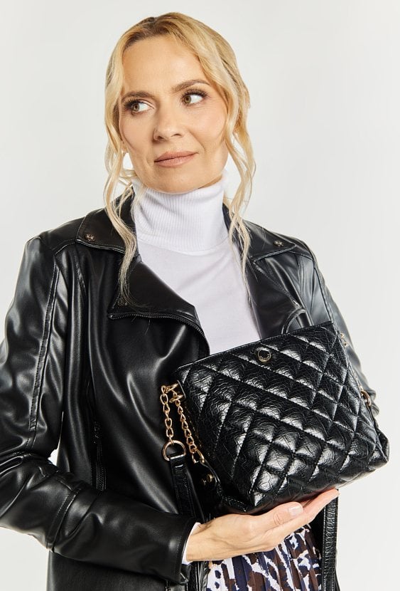 Mała torba z pikowaniem