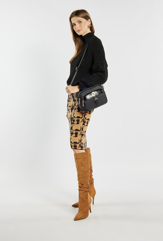 Mała torebka na pasku