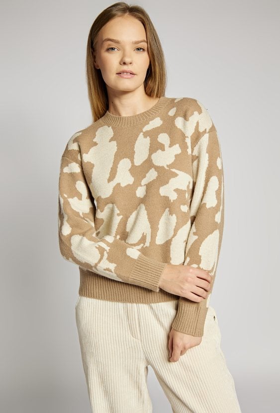 Wzorzysty sweter
