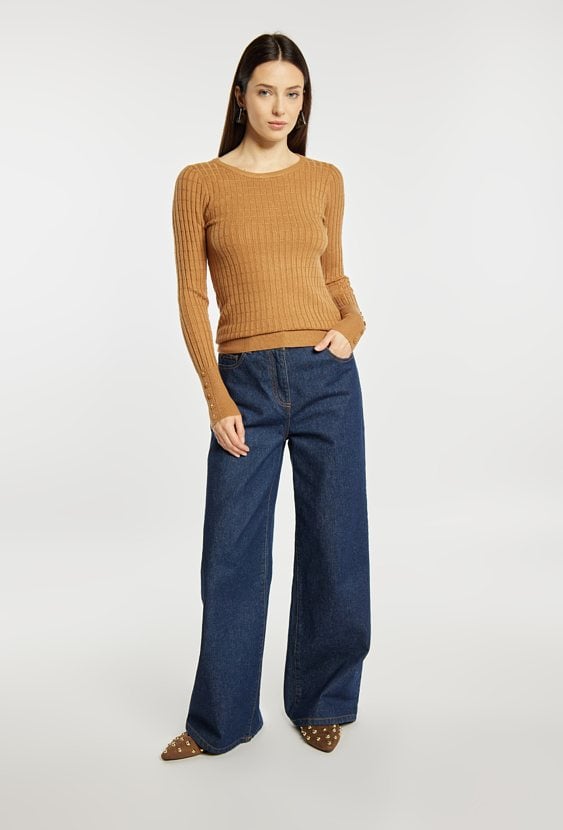 Dopasowany sweter damski