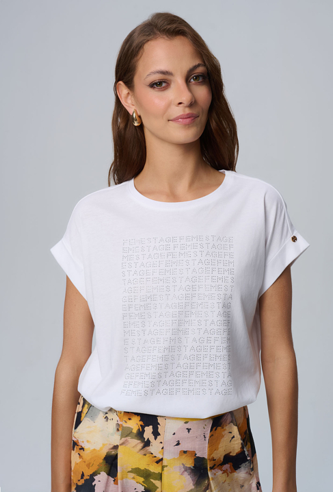 Biały t-shirt z aplikacją