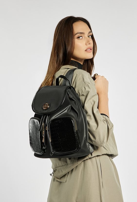 Duży plecak z kieszonkami