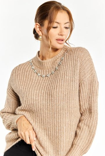 Sweter damski z łańcuszkiem