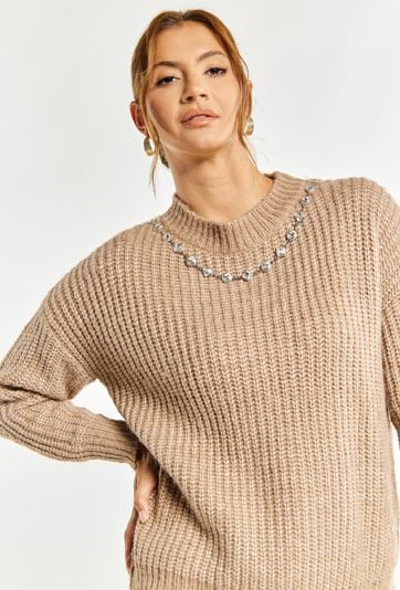 Sweter damski z łańcuszkiem